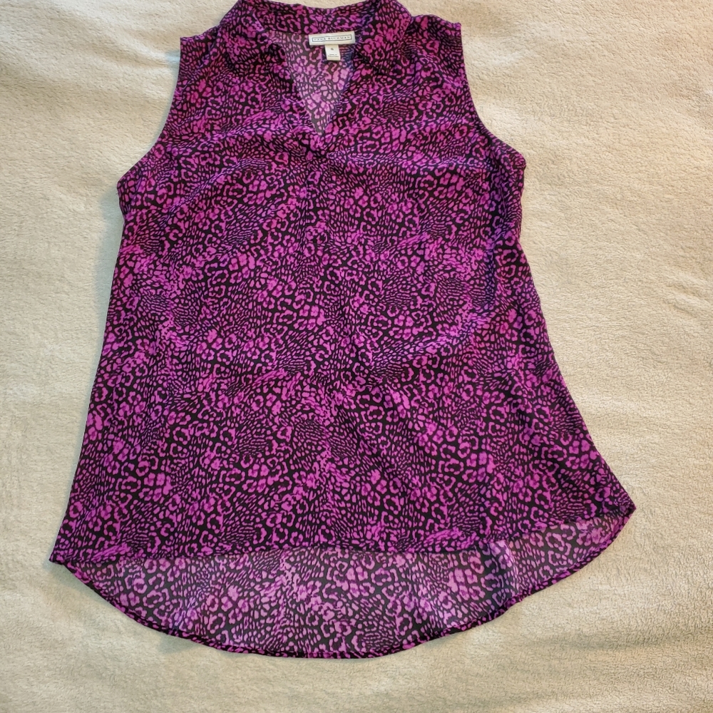 Dana Buchman Collared Sleeveless Purple/Black Animal Print Top Size Small